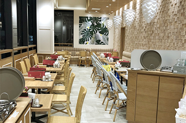 ハレザ池袋店の店内1